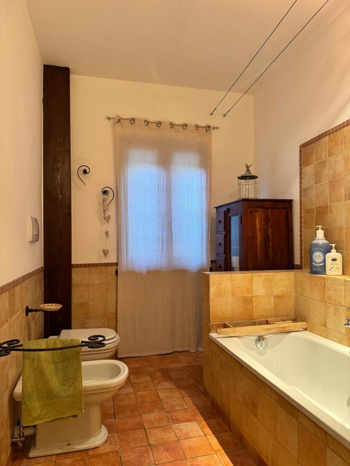 Bed And Breakfast Al Riccio Cocconato Exterior foto